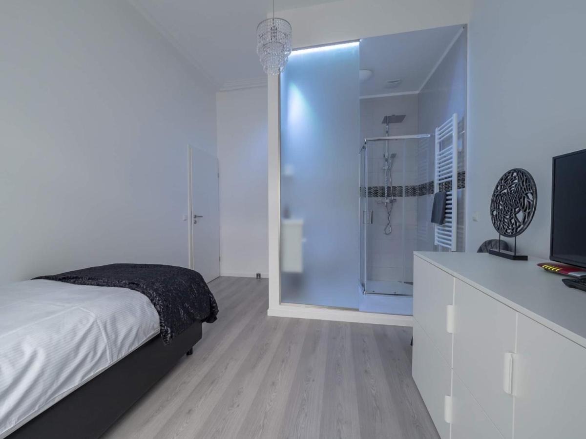 Executive Single Room With En-Suite In Guest House City Centre Luxemburg Kültér fotó