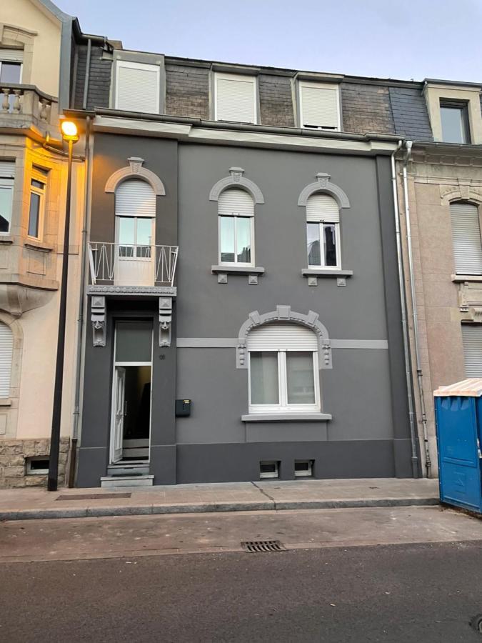 Executive Single Room With En-Suite In Guest House City Centre Luxemburg Kültér fotó