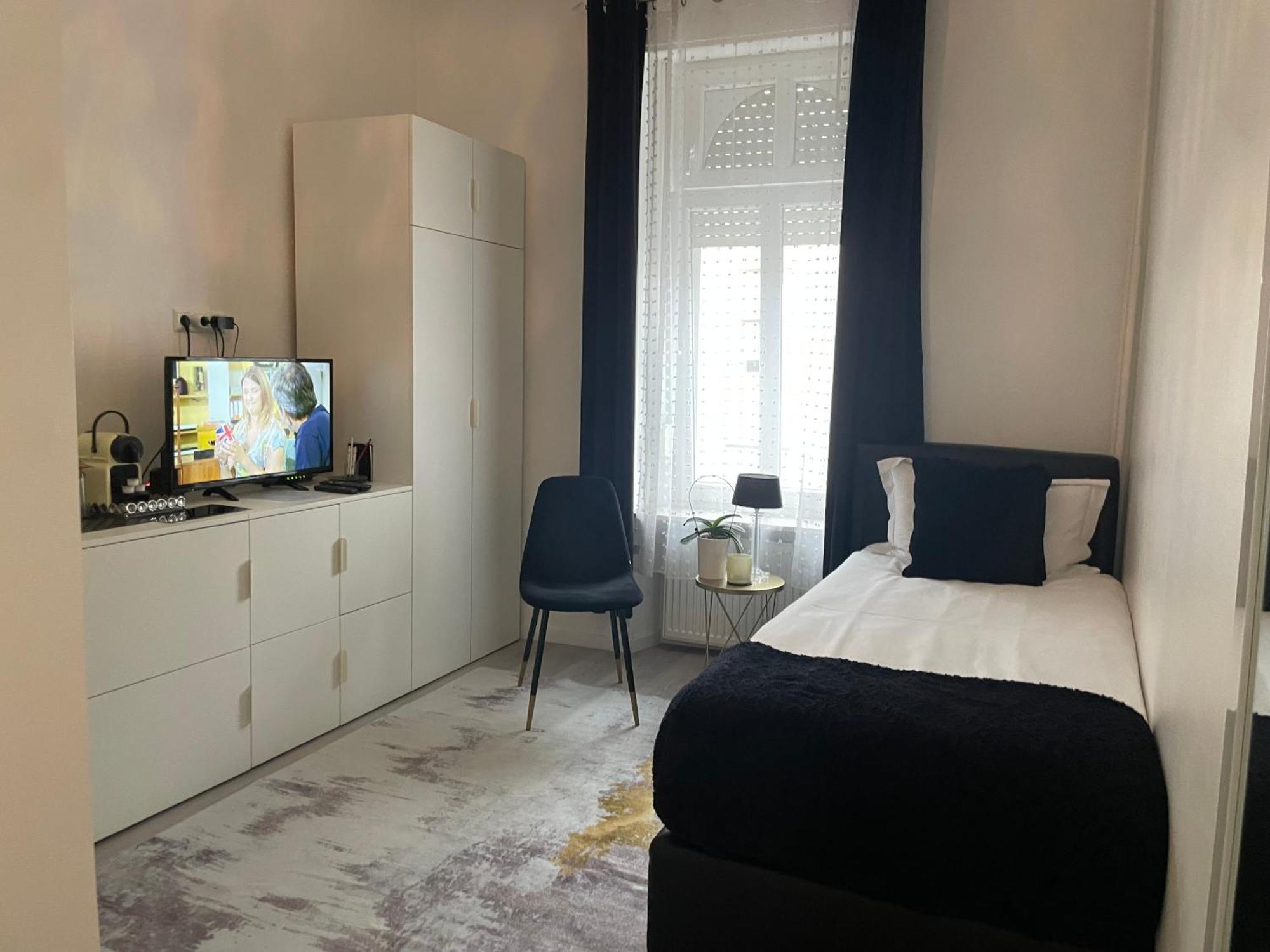 Executive Single Room With En-Suite In Guest House City Centre Luxemburg Kültér fotó